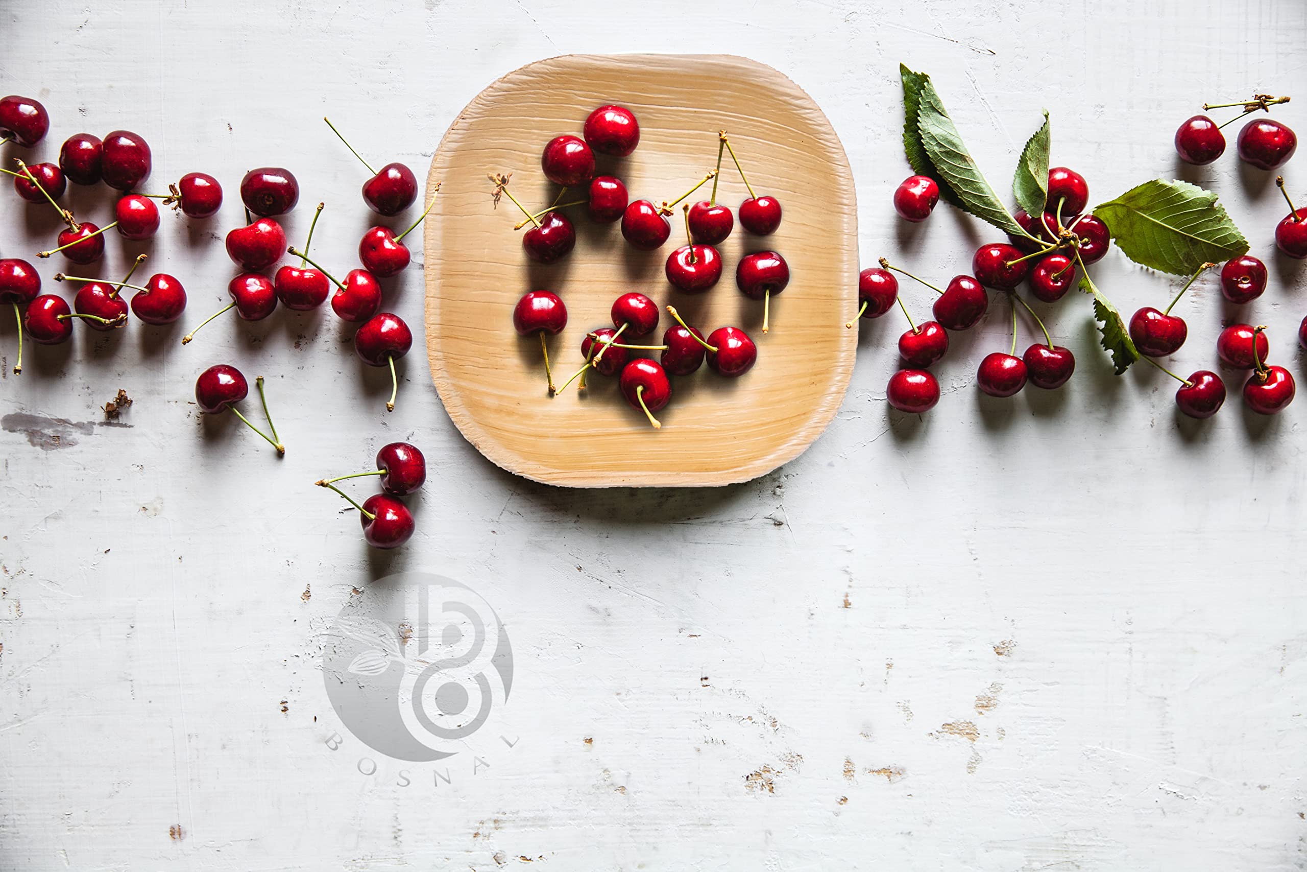 Eco-Friendly Palm Leaf Plates: Biodegradable Party Supplies - Zing