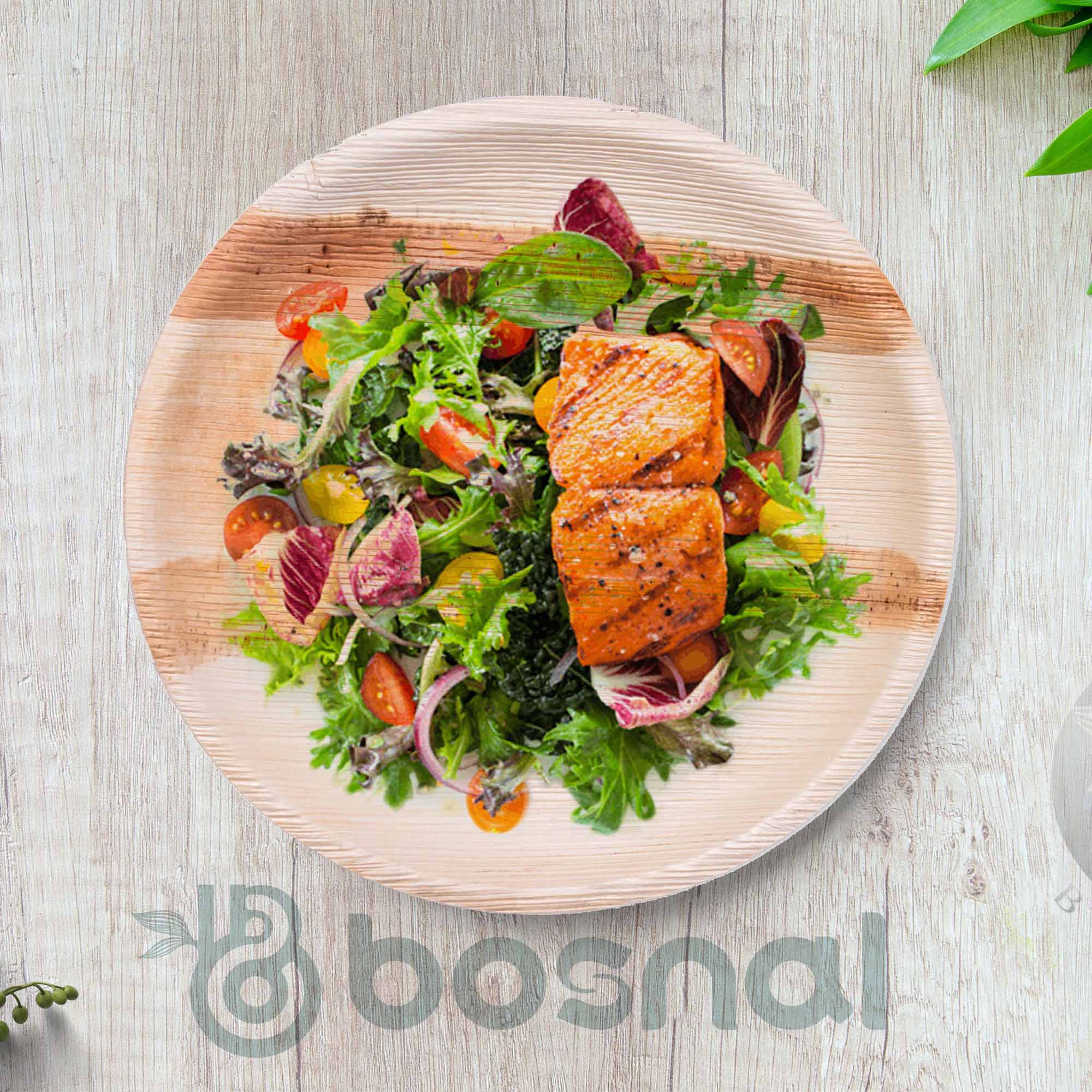 Eco-friendly biodegradable palm leaf plates, 50-piece set with 10-inch and 6-inch round plates.